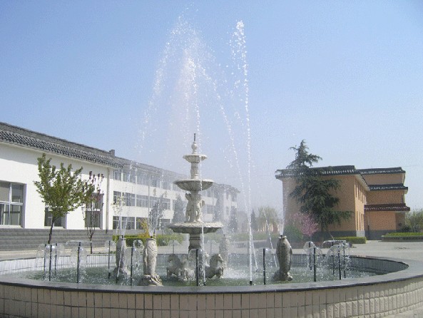 学校喷泉
